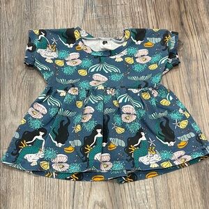 🇨🇦 Small Shop Peplum Shirt